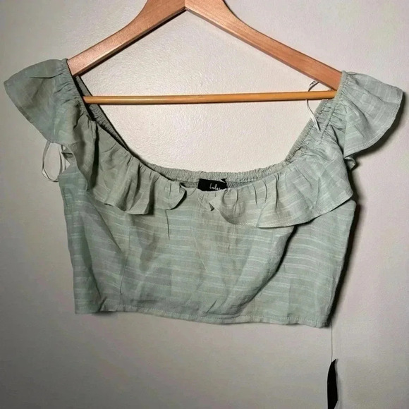 NWT LULUS SAGE GREEN PUFF SLEEVE CROPPED TOP  L - Picture 3 of 5